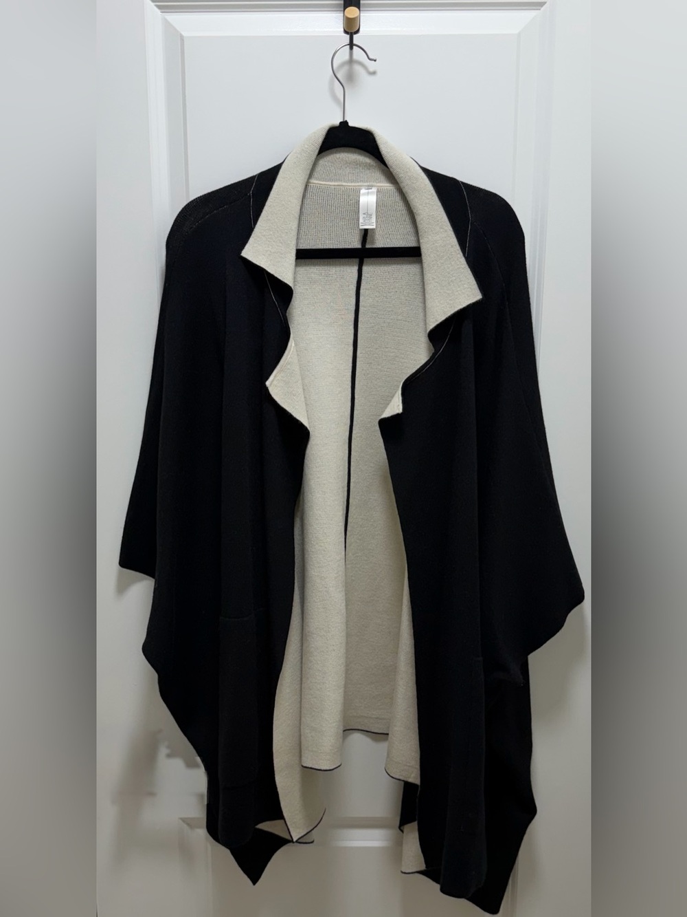 Marla Wynne Reversible Black and Cream Open-Front Women's Sweater